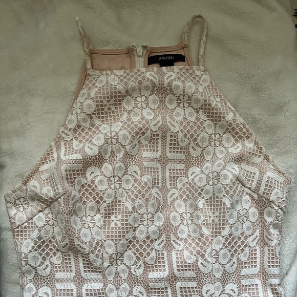 Mini Lace Dress - Picture 4 of 7